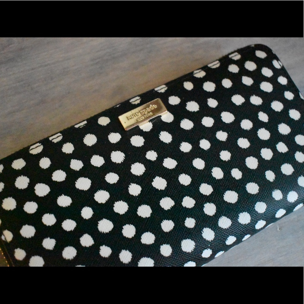 Kate Spade ZIP Wallet